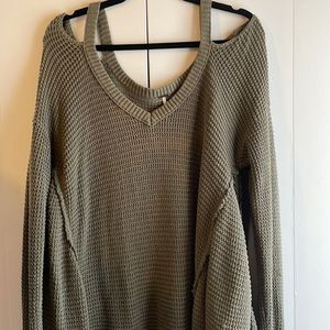 Green Free People Sweater off the shoulder Medium
